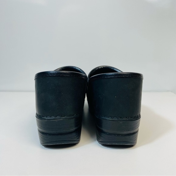 Dansko Shoes Dansko Womens Professional Clogslip On All Day Comfort